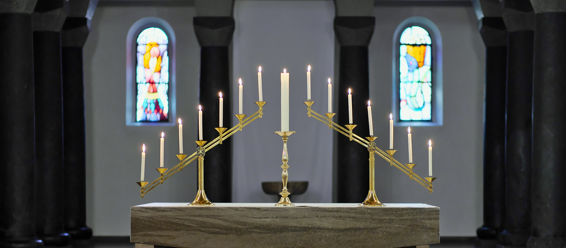 Altar- und Osterkerzen